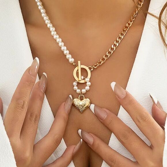 15 Assorted Jewelry Items Gold and Silver Tone MISTERY Kit (15 Pc) - Picture 9 of 14